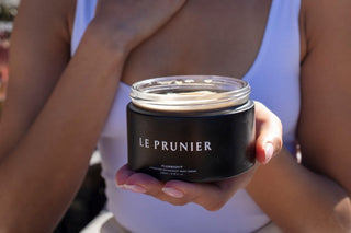 Todo sobre la crema corporal Le Prunier Plumbody Hydrating Antioxidant Body Cream
