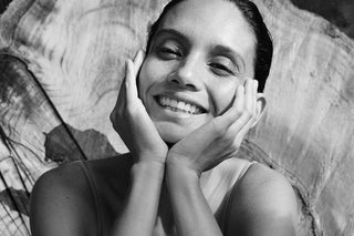 ¿Exceso de sebo, poros dilatados o acné? Devuelve tu piel a su equilibrio con este serum