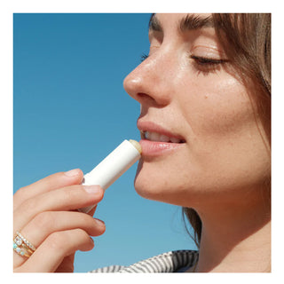 Coola Mineral Liplux SPF30 - Protector solar para labios