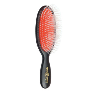 N4 Mason Pearson Pocket Nylon - Cepillo Pequeño de Nylon -Dark Ruby